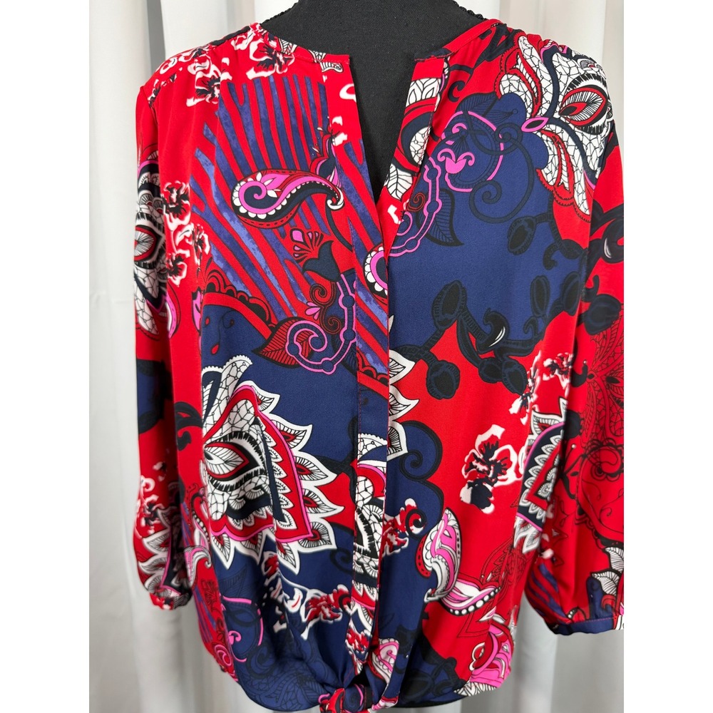 Peter Nygard Medium Red Navy Paisley Floral Tie Front Cold Shoulder Blouse